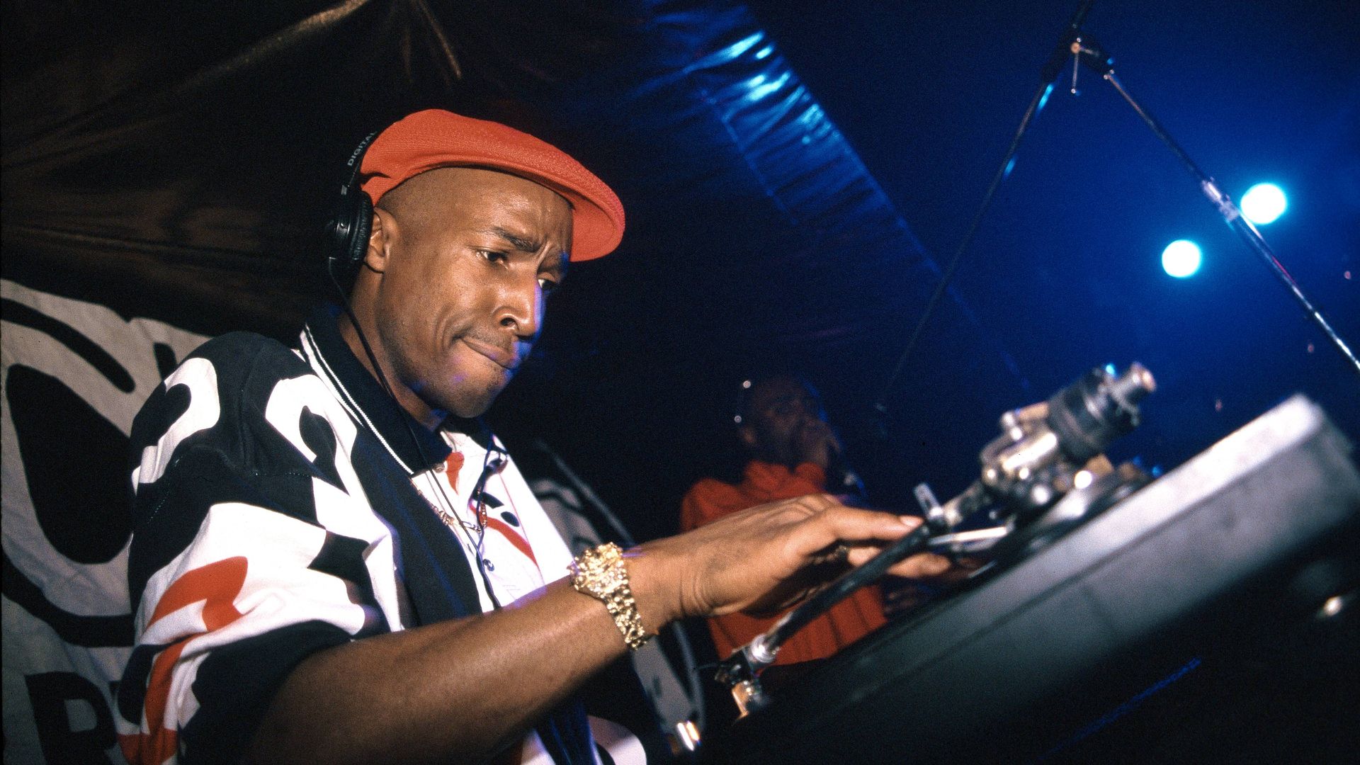 Grandmaster Flash setup in 2019 : r/DJs