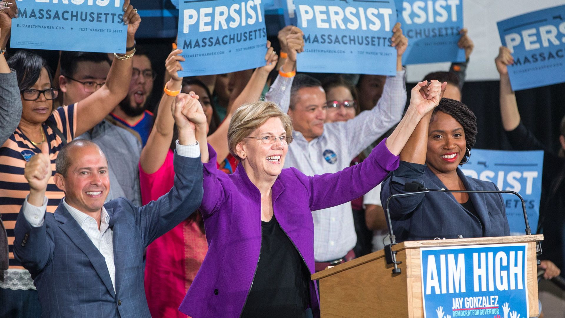 Liz Warren at a campaign rally