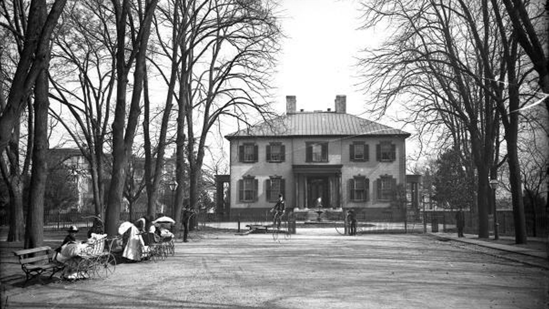 A historic photo of the executive mansion taken in 1890.