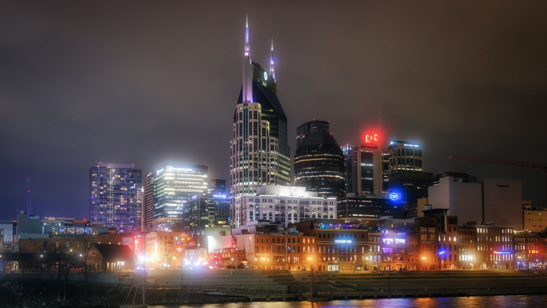 The Nashville skyline at night