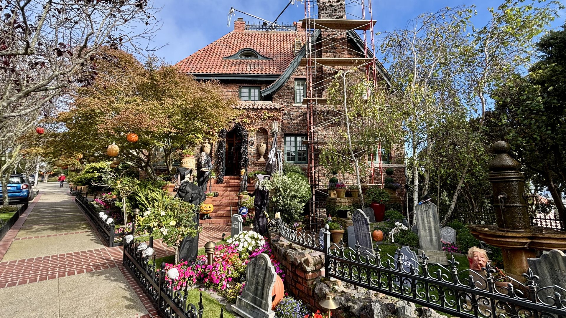 Can you spot which politicians are featured among the deceased at the graveyard at 45 Upper Terrace? Photo: Nadia Lopez/Axios