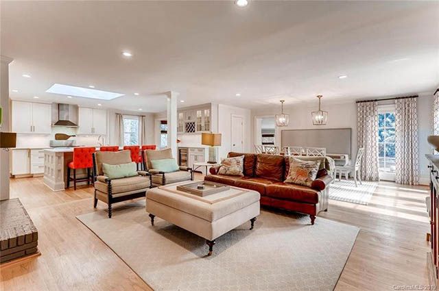 344 McAlway Road living area