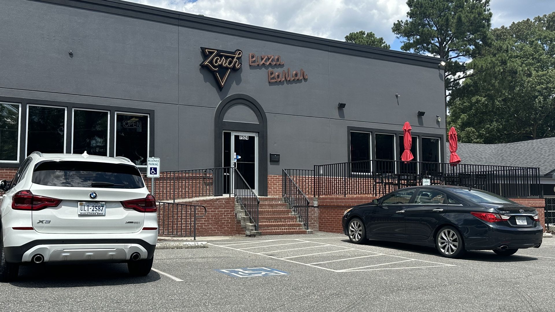 Richmond restaurant news: Zorch Pizza Parlor now open in Southside