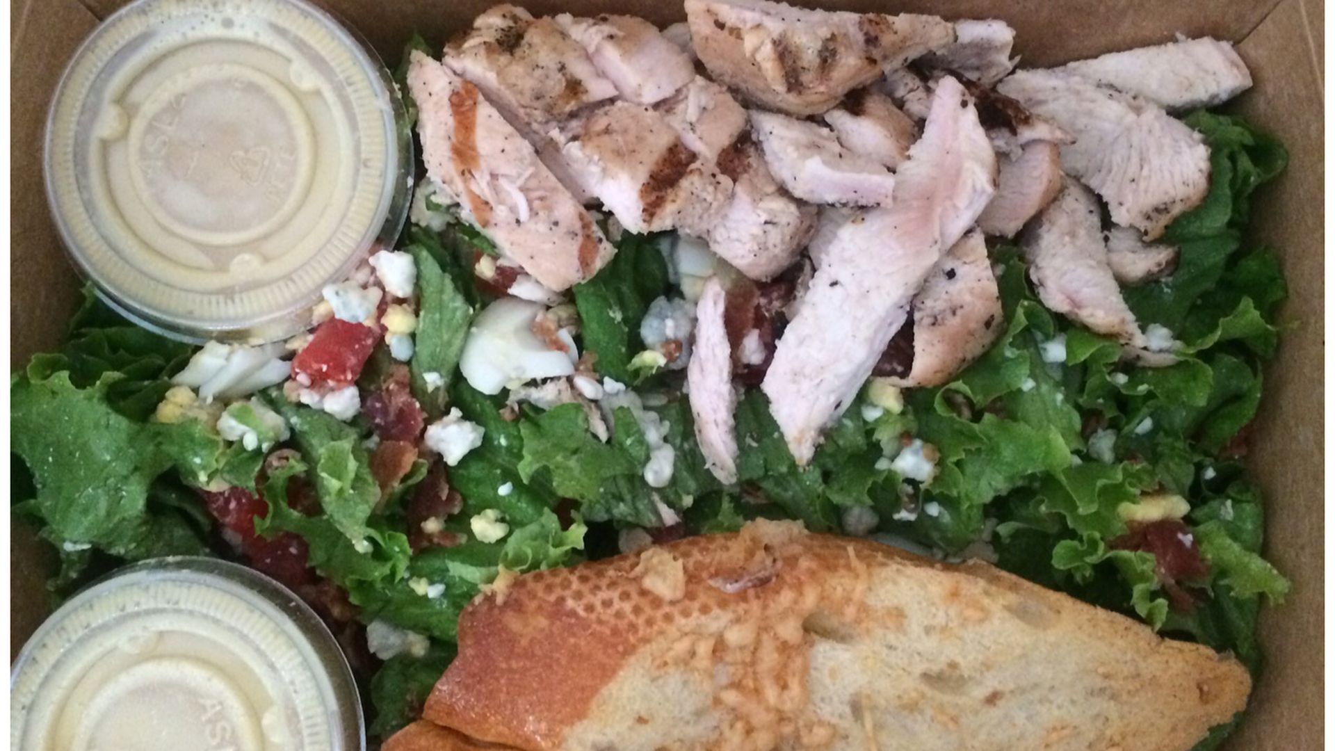 Crisp-Cobb-Salad-to-go