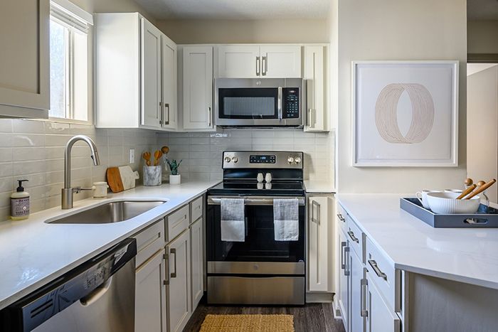 Retreat at McAlpine Creek kitchen