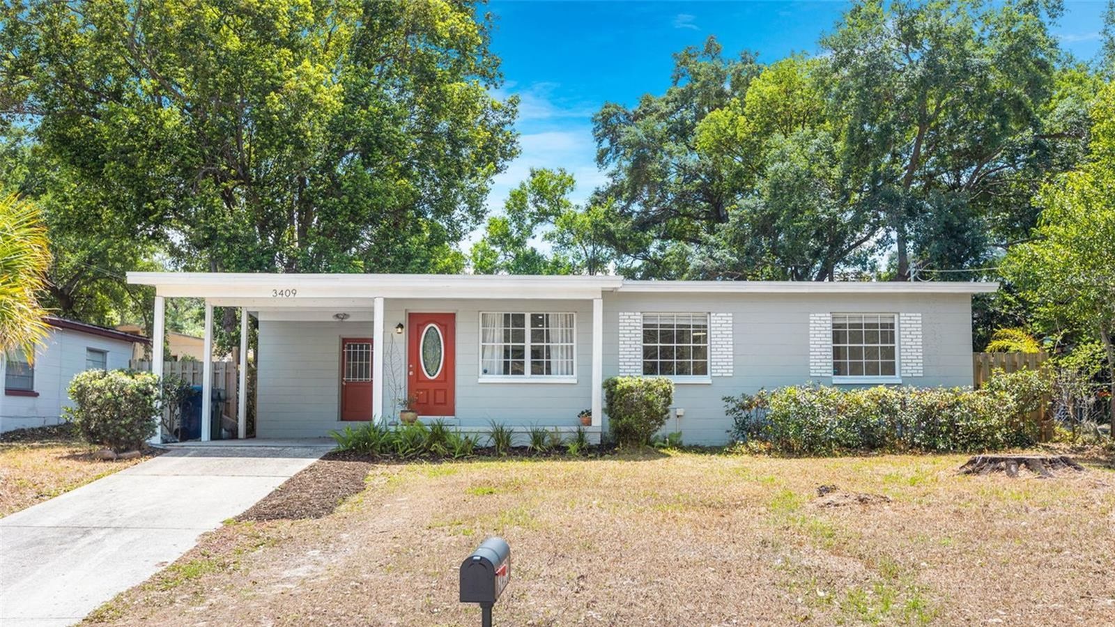 3 Tampa Bay houses for sale under 300K Axios Tampa Bay