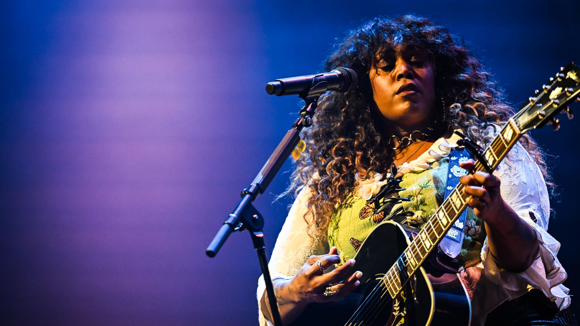 Musician Brittney Spencer plays guitar