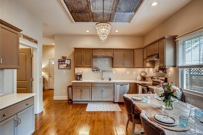 1828 Umstead St kitchen