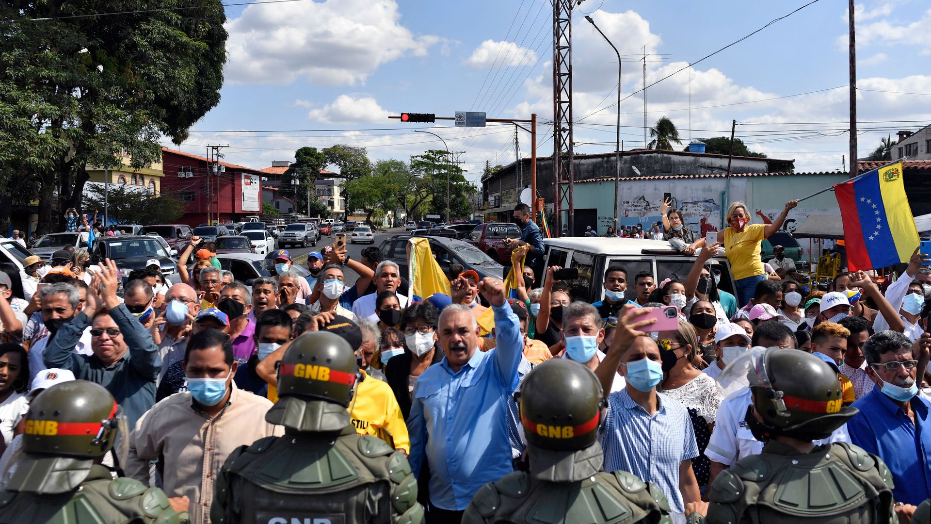Supporters of Venezuelan Sergio Garrido outside the regional electoral office of Barinas, where Garrido’s victory was accredited, January 10. Photo: Federico Parra/AFP via Getty Images