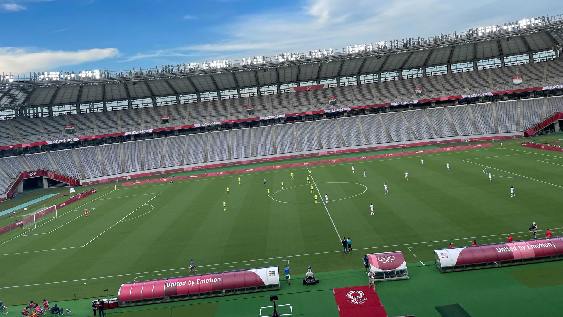 The U.S. Women's soccer team takes on Sweden in an empty stadium.