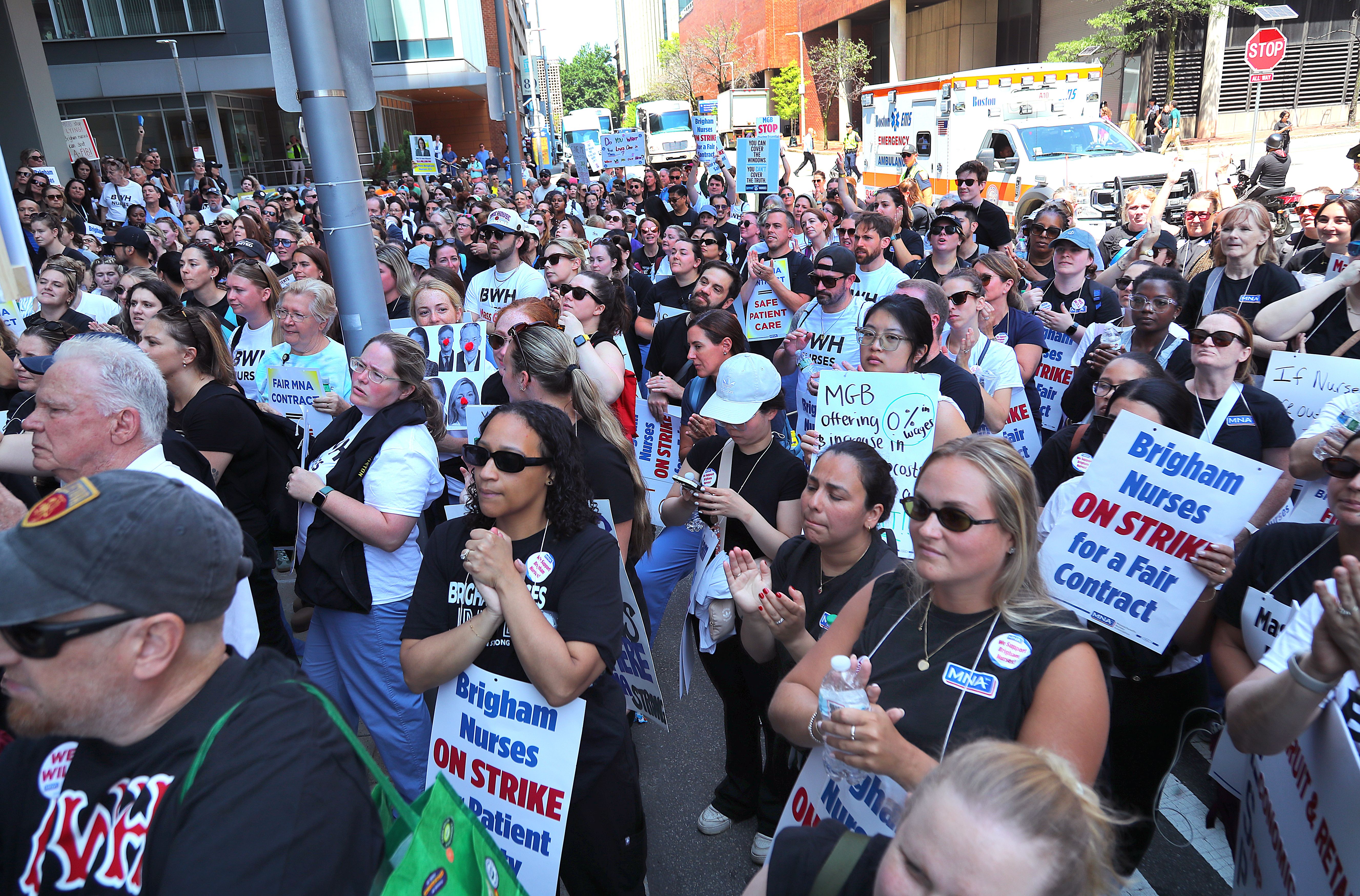 axios.com - Steph Solis - Brigham and Women's Hospital nurses locked out after strike