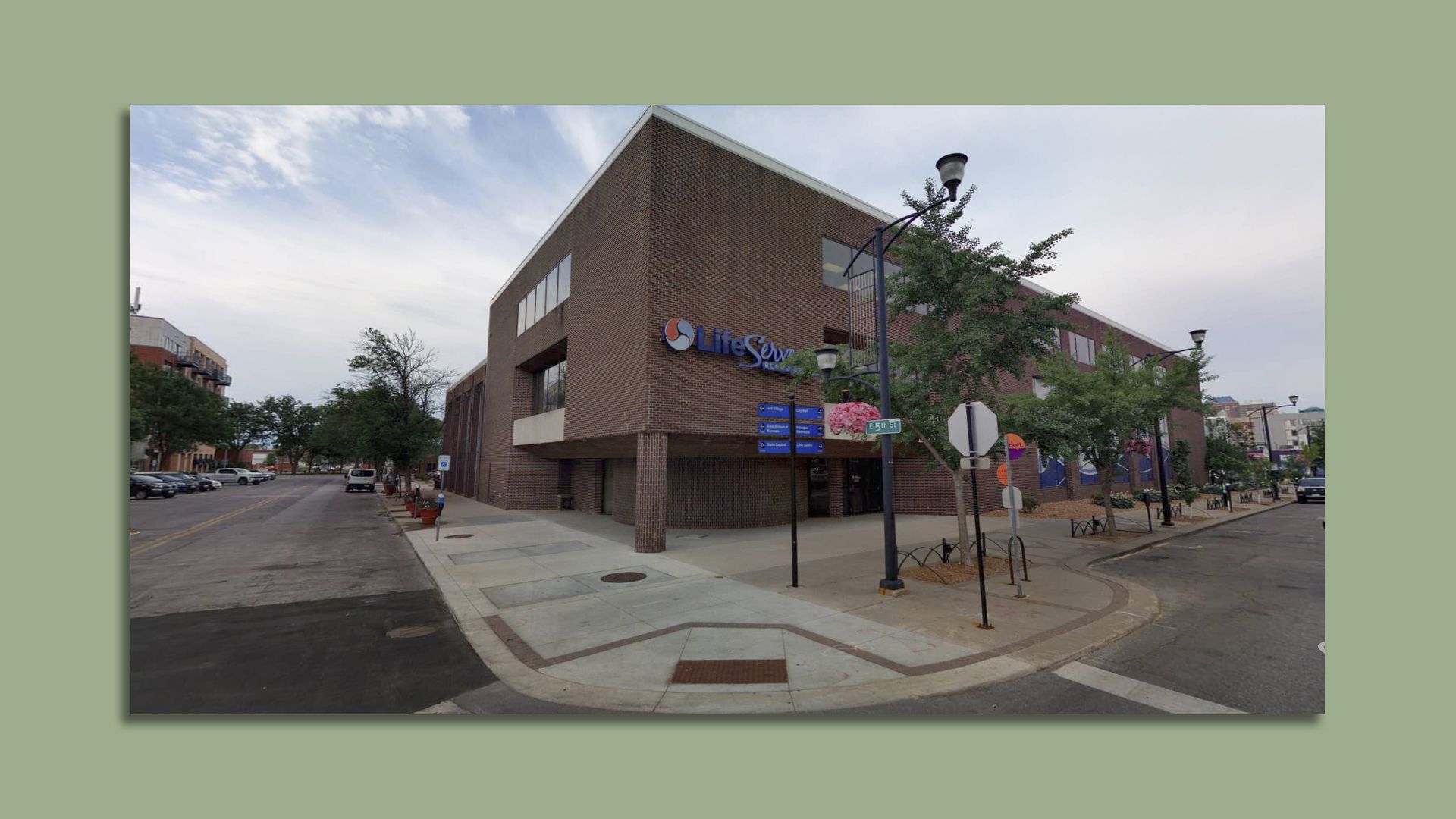 A photo of LifeServe's former downtown Des Moines headquarters.