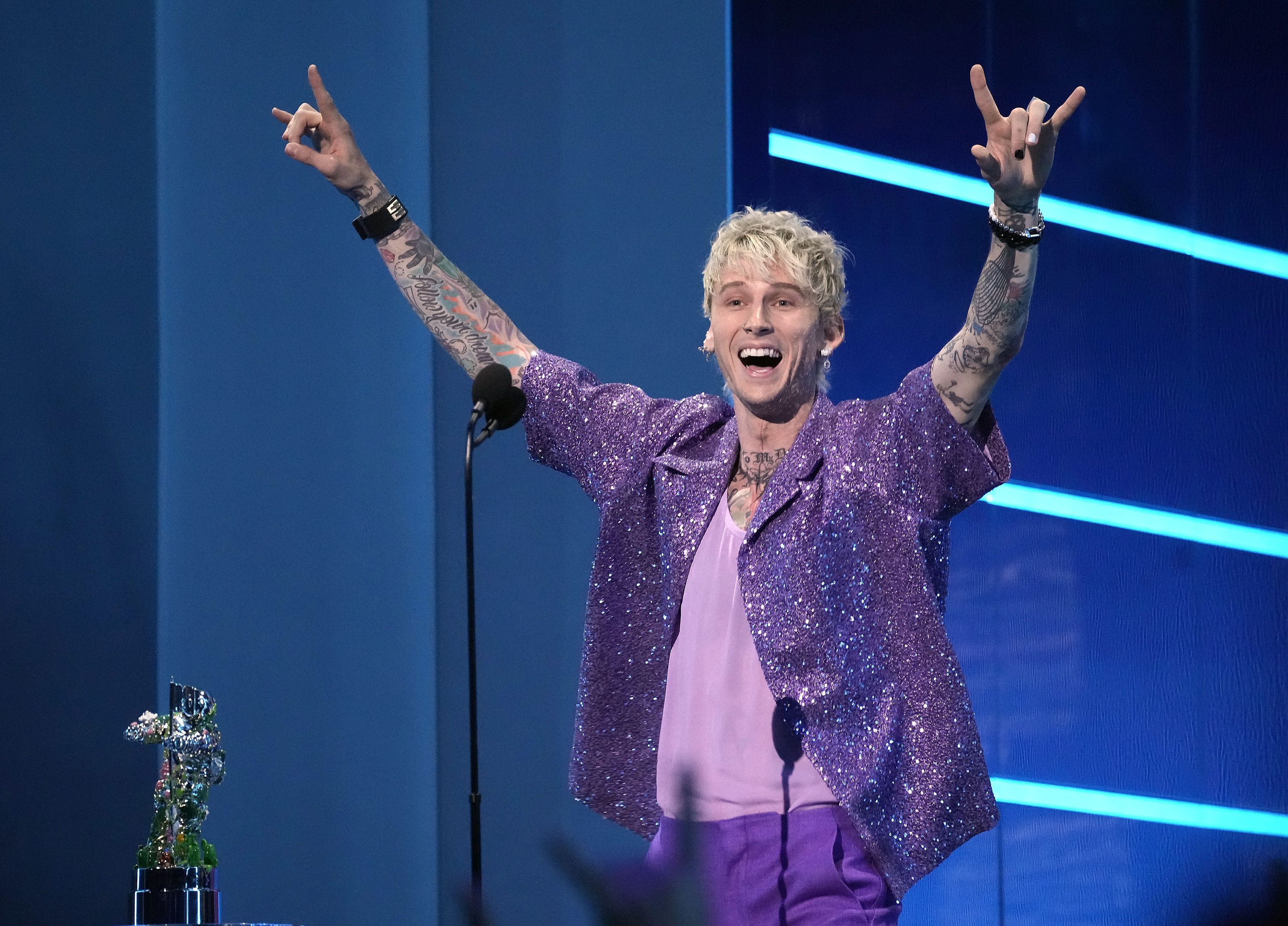 Machine Gun Kelly looks to win first Grammy on Sunday - Axios