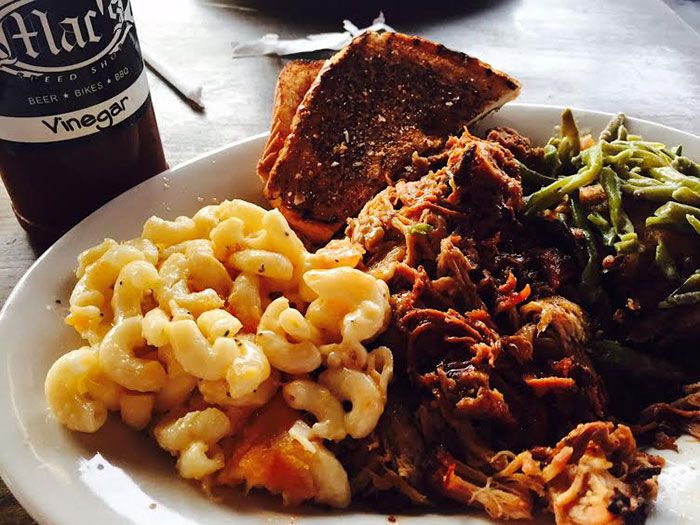 Macs-pulled-pork-bbq