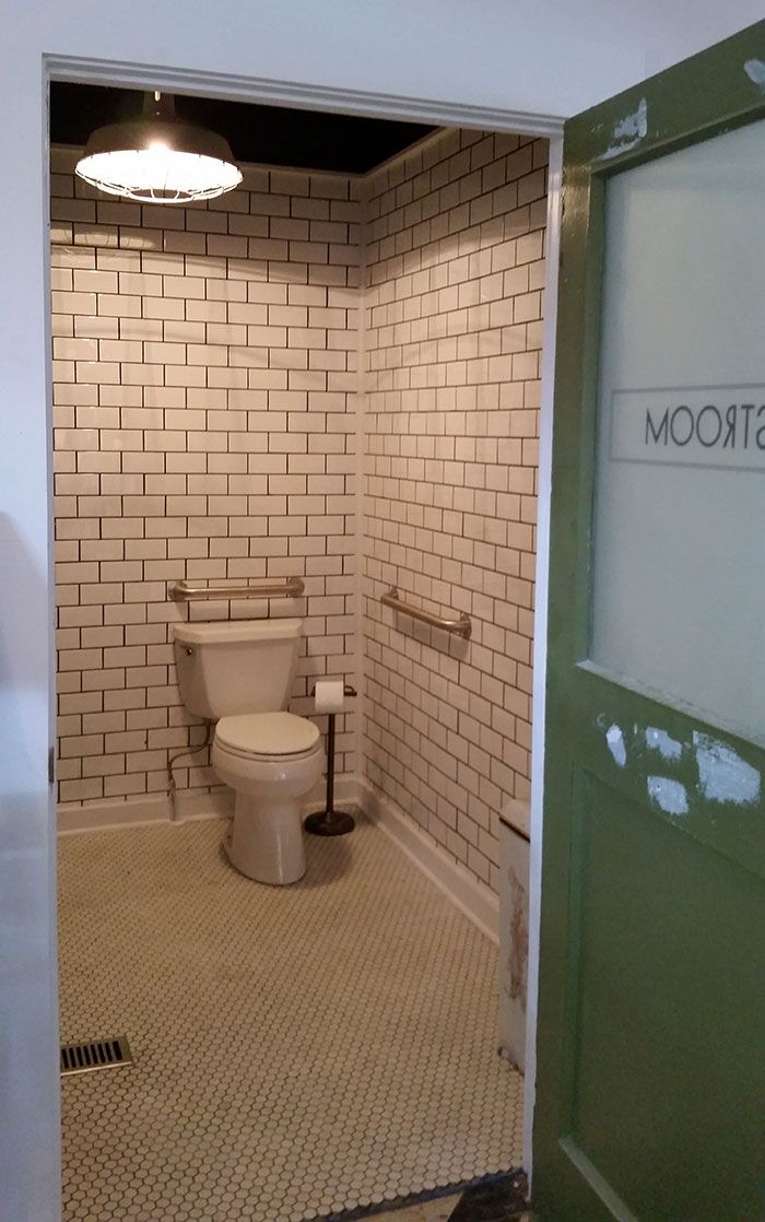 country-store-noda-restrooms