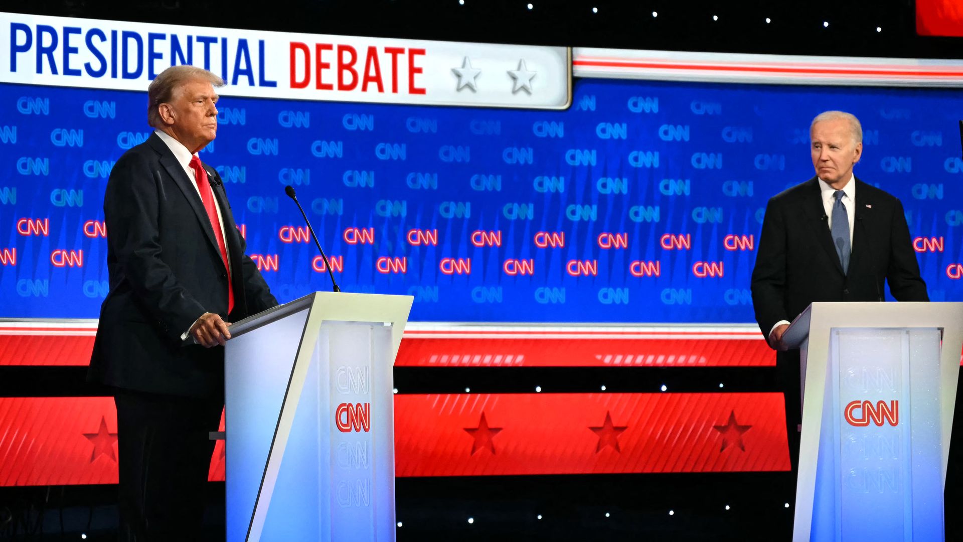  President Joe Biden (R) and Republican presidential candidate, former U.S. President Donald Trump participate in the CNN Presidential Debate