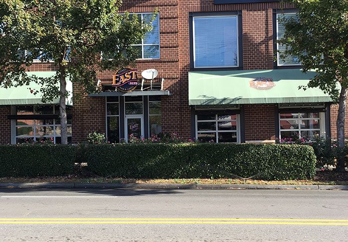 east-boulevard-bar-and-grill-charlotte