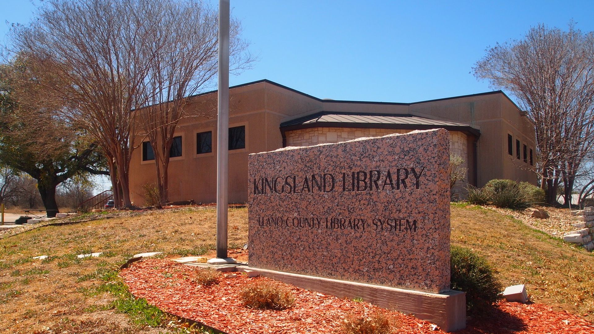 The exterior of the Kingsland library in Llano County