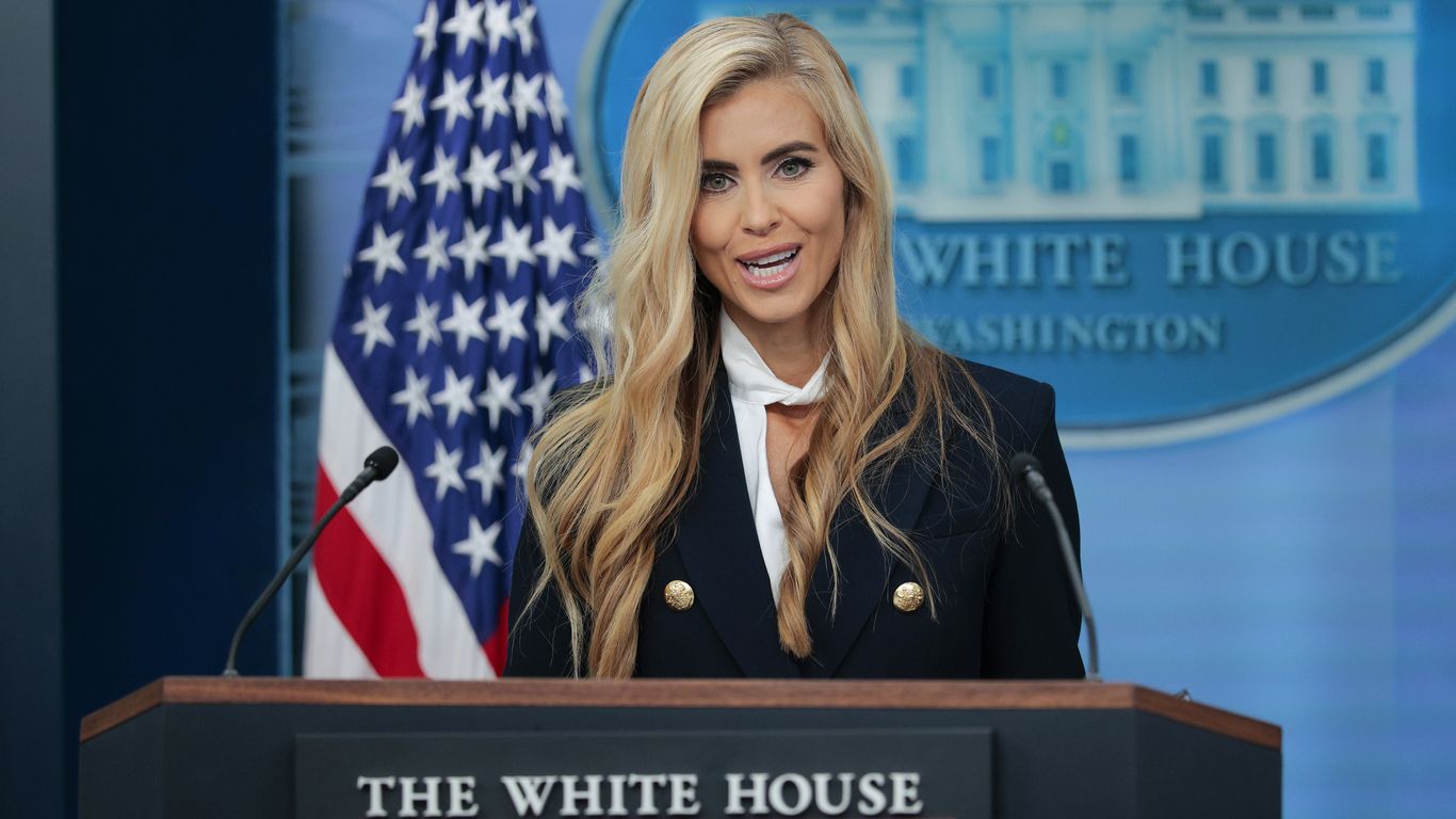 Trumps Pressesprecherin erklärt das Scheitern beim Anwaltsexamen