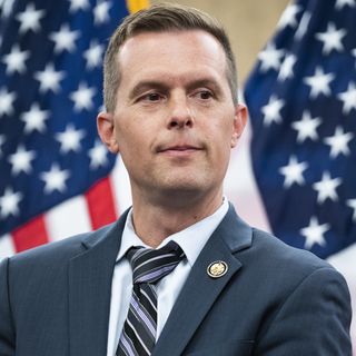 House Democrats face divisions on Russian sanctions bill