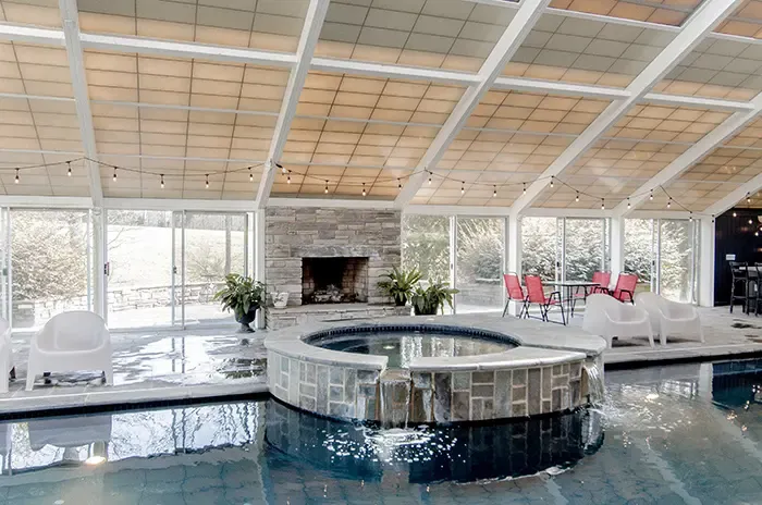 10450 Brief Rd hot tub