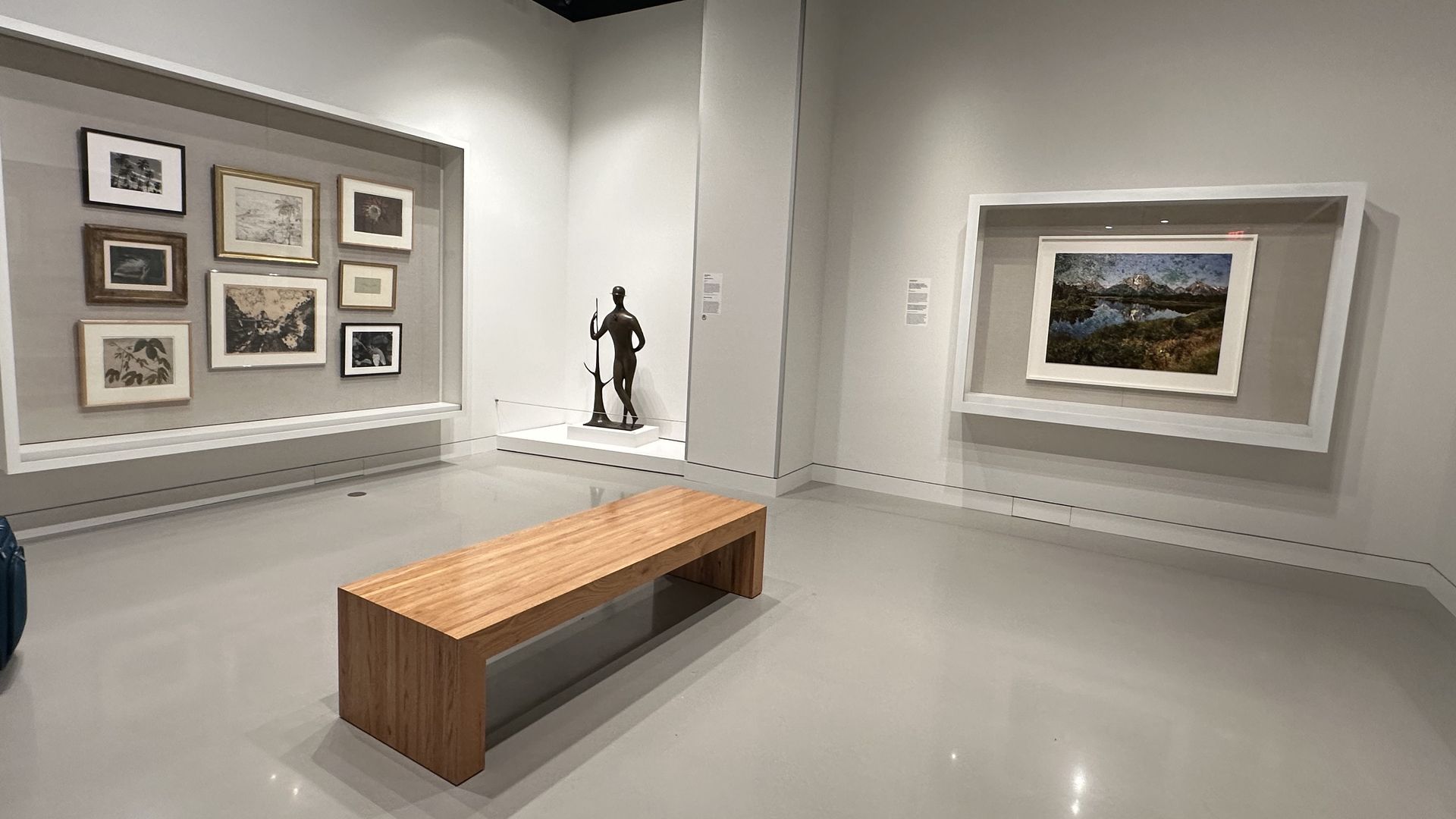 photo inside art gallery