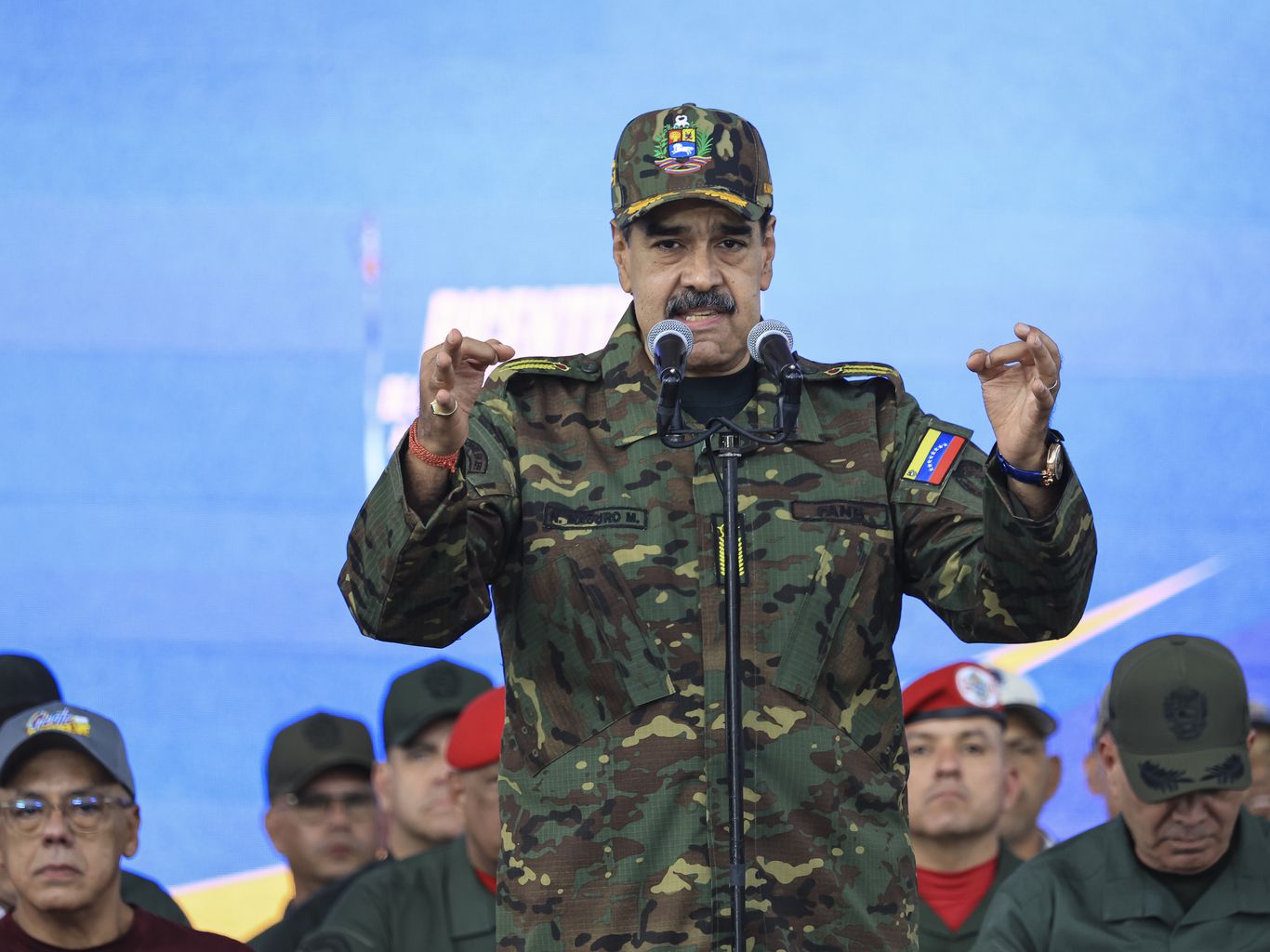 Trump Imposes Sanctions on Maduro's Nephews, Blocks Venezuela Oil Shipment