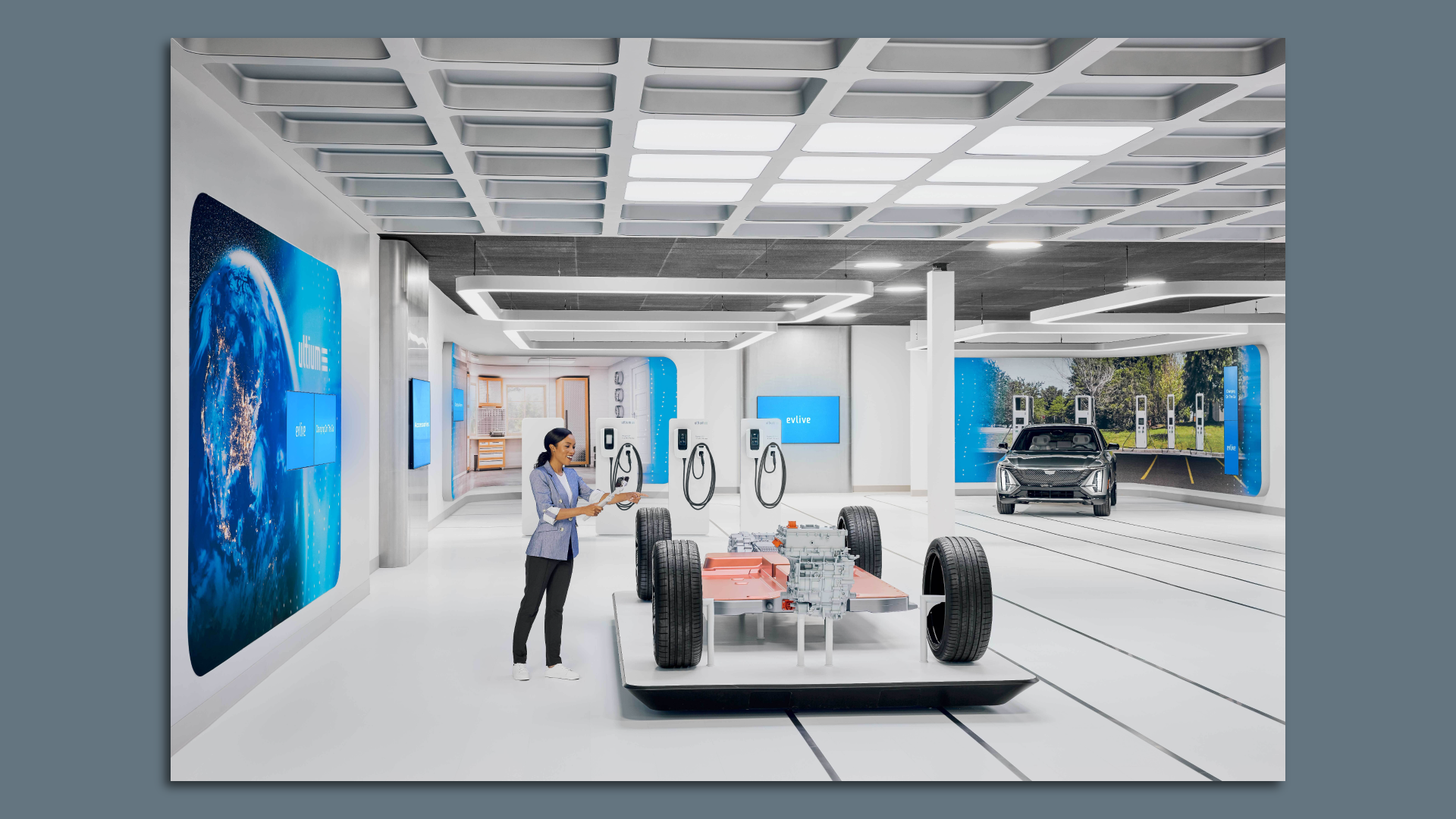 Image of an EV specialist explaining battery technology in GM's EV Live studio