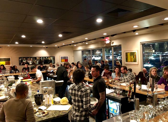 inside-flourshop-restaurant-charlotte