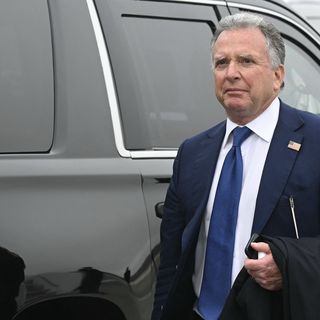 Scoop: Witkoff to brief bipartisan group of senators Tuesday on Iran