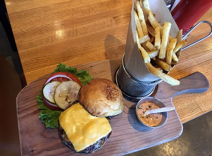 cheeseburger-bang-bang-burger-charlotte