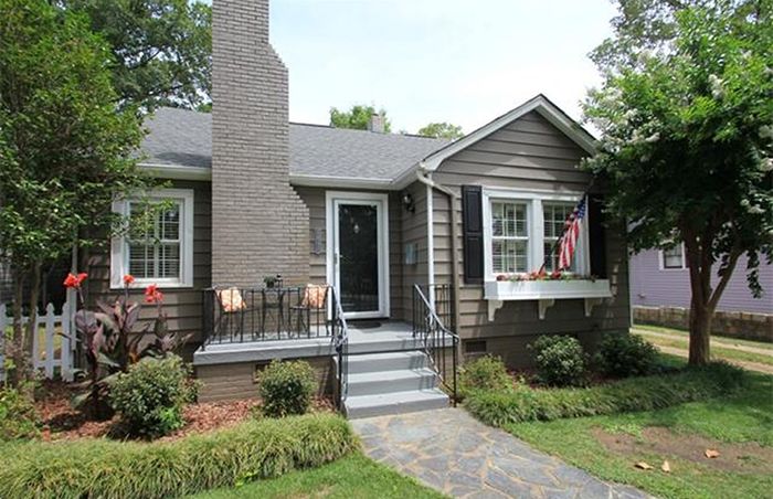 1610-thomas-charlotte