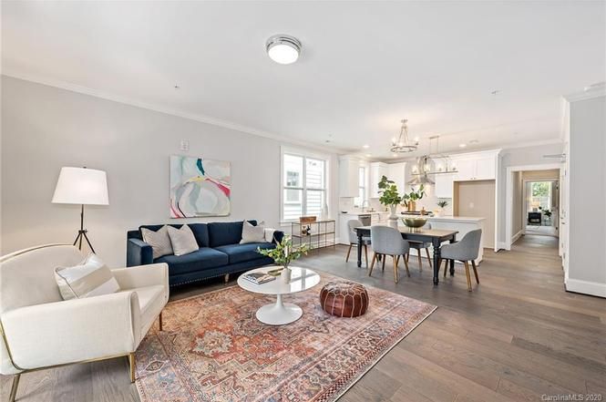 2145 Mcclintock Rd #212 living room