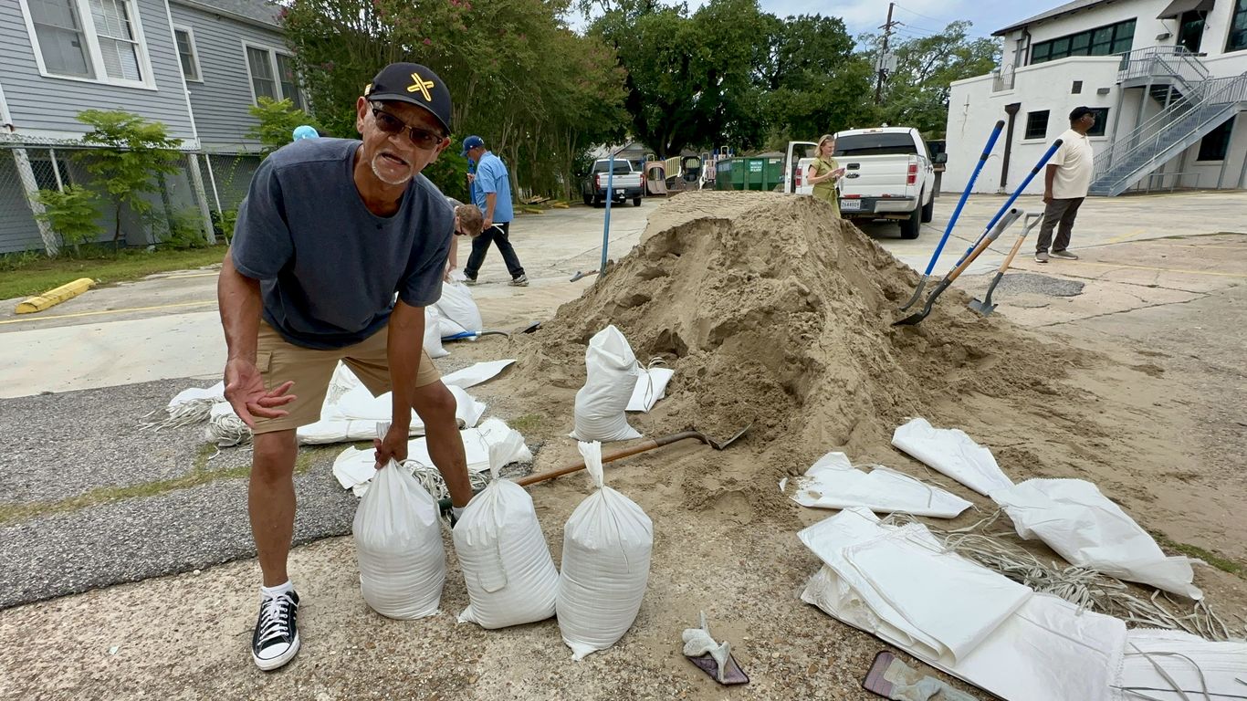 New Orleans prepares for Tropical Storm Arthur