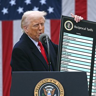 Democrats are demanding $1,700 in tariff refunds for Americans