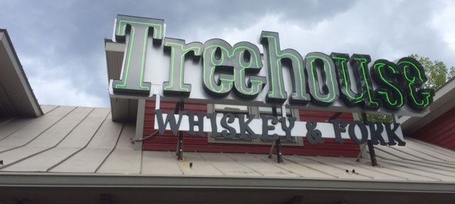 treehouse-whiskey-and-fork-sign