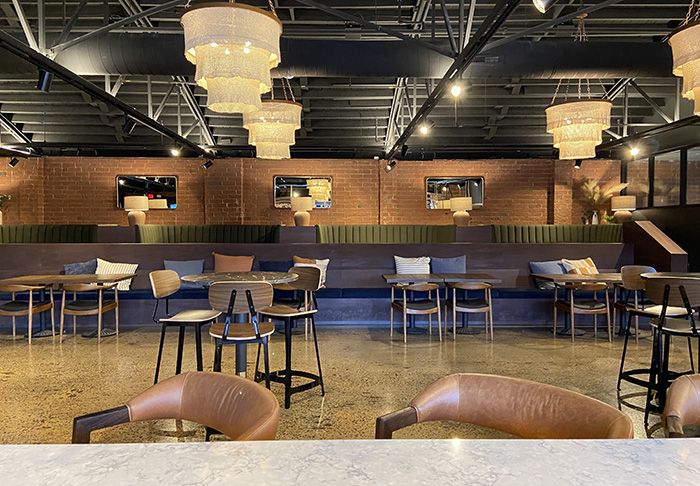 The Annex, Rally's second bar.